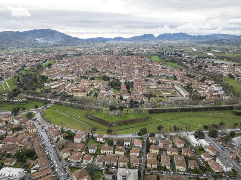 IT - Lucca
